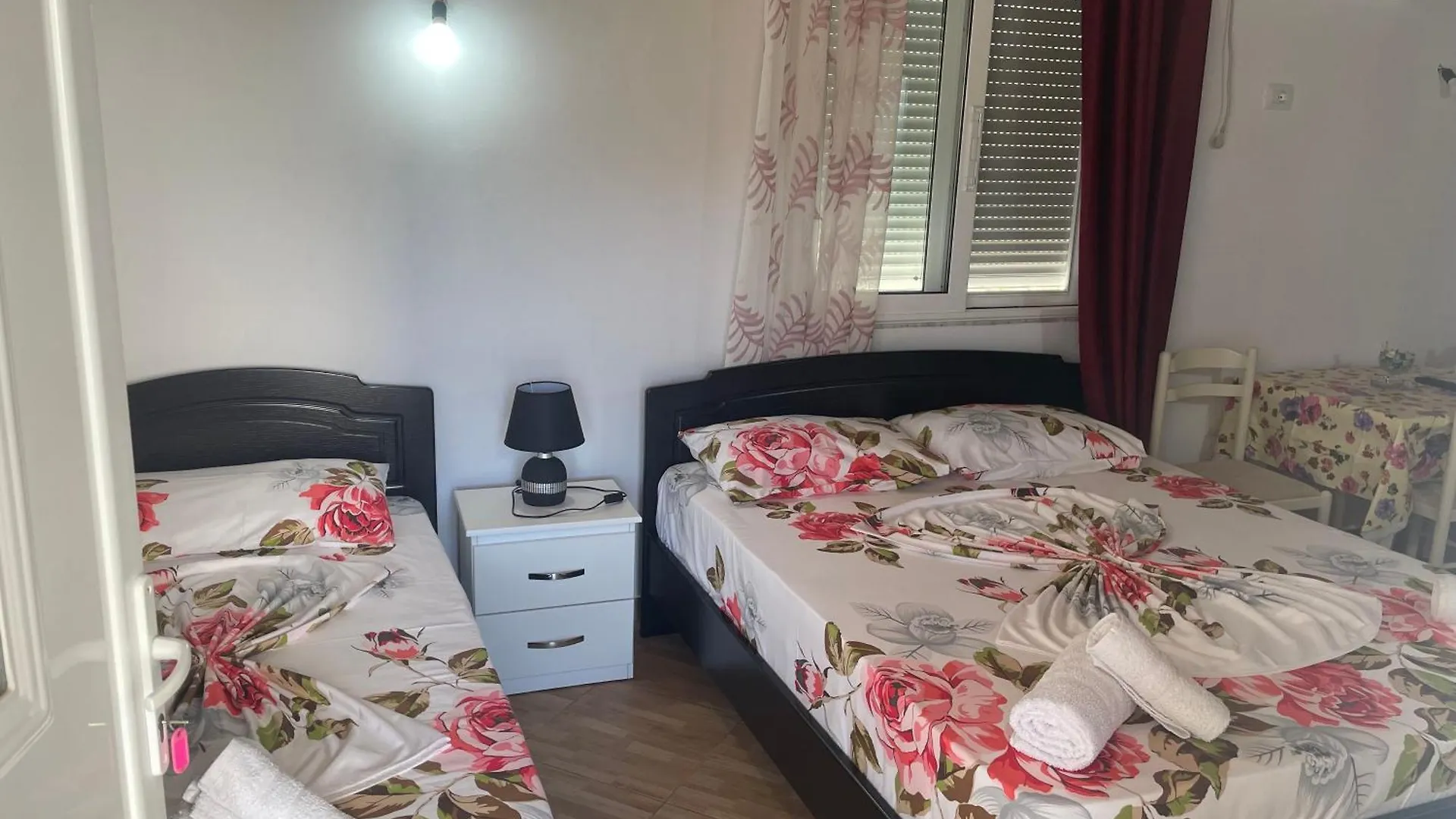 Nino'S Rooms Sarande Albania